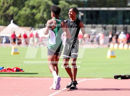 Thumbnail 1 in UIL 6A State Track Meet photogallery.