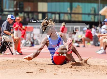 Thumbnail 3 in UIL 6A State Track Meet photogallery.