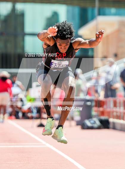 Thumbnail 2 in UIL 6A State Track Meet photogallery.