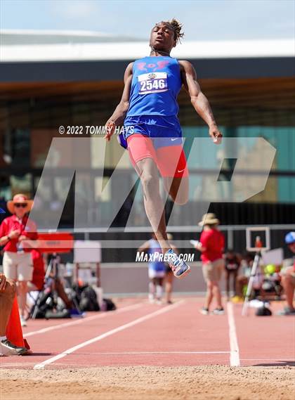 Thumbnail 1 in UIL 6A State Track Meet photogallery.