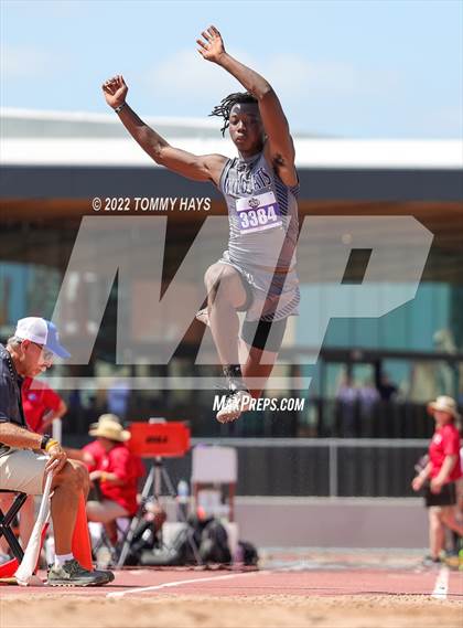 Thumbnail 2 in UIL 6A State Track Meet photogallery.