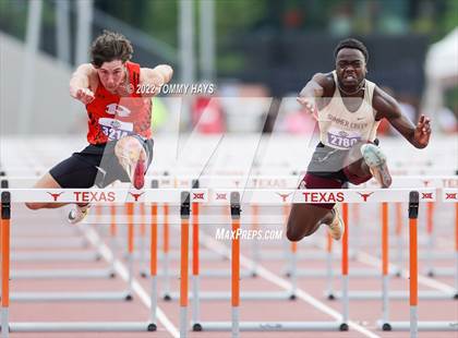 Thumbnail 3 in UIL 6A State Track Meet photogallery.