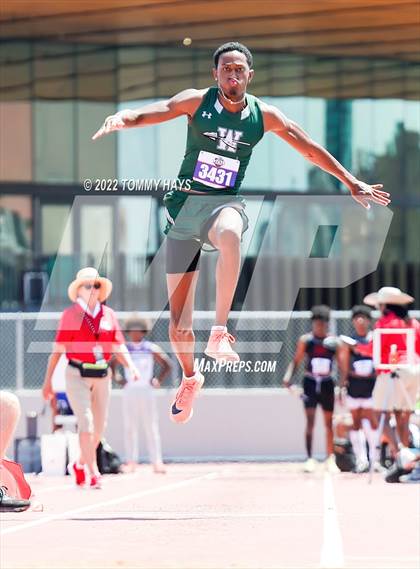 Thumbnail 3 in UIL 6A State Track Meet photogallery.