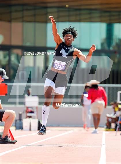 Thumbnail 2 in UIL 6A State Track Meet photogallery.