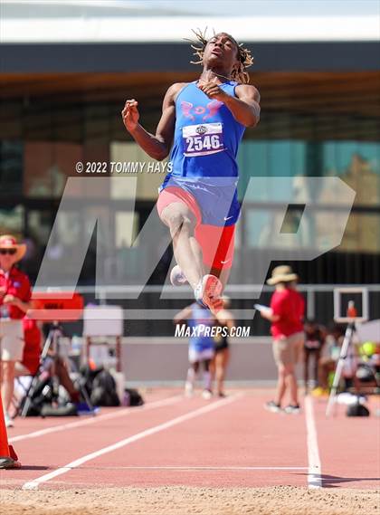 Thumbnail 1 in UIL 6A State Track Meet photogallery.