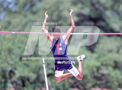 Thumbnail 2 in UIL 6A State Track Meet photogallery.