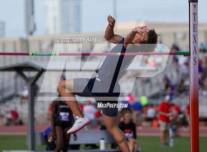 Thumbnail 2 in UIL 6A State Track Meet photogallery.