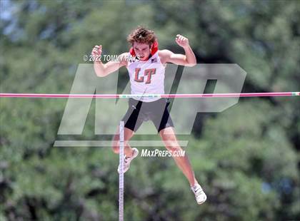 Thumbnail 1 in UIL 6A State Track Meet photogallery.
