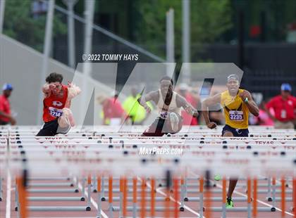 Thumbnail 3 in UIL 6A State Track Meet photogallery.
