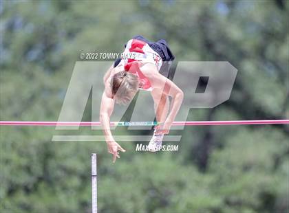 Thumbnail 2 in UIL 6A State Track Meet photogallery.