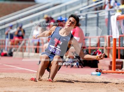 Thumbnail 1 in UIL 6A State Track Meet photogallery.