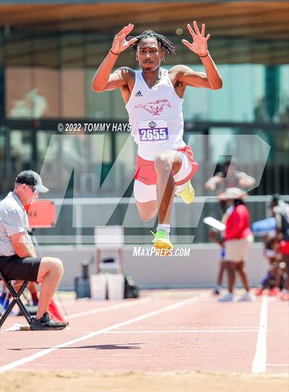 Thumbnail 2 in UIL 6A State Track Meet photogallery.