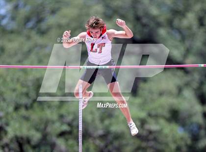 Thumbnail 3 in UIL 6A State Track Meet photogallery.