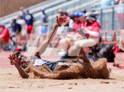 Thumbnail 2 in UIL 6A State Track Meet photogallery.