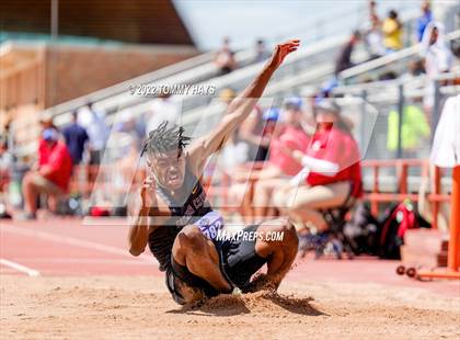 Thumbnail 3 in UIL 6A State Track Meet photogallery.