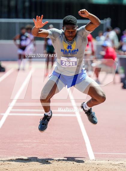 Thumbnail 3 in UIL 6A State Track Meet photogallery.