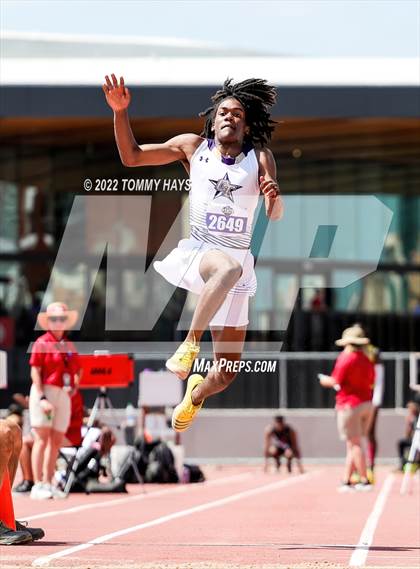 Thumbnail 2 in UIL 6A State Track Meet photogallery.