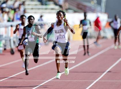 Thumbnail 3 in UIL 6A State Track Meet photogallery.