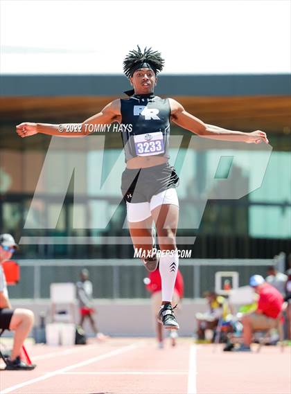Thumbnail 3 in UIL 6A State Track Meet photogallery.