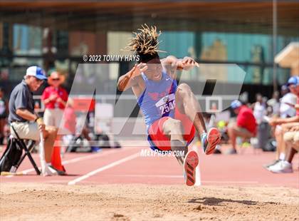 Thumbnail 2 in UIL 6A State Track Meet photogallery.