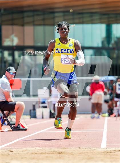 Thumbnail 3 in UIL 6A State Track Meet photogallery.