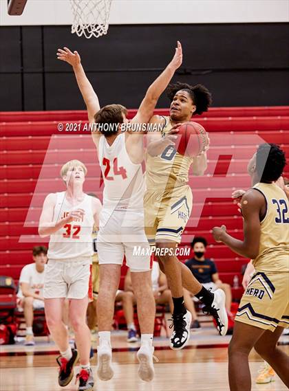 Thumbnail 1 in Elk Grove @ Jesuit photogallery.