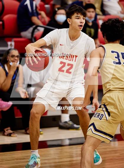 Thumbnail 3 in Elk Grove @ Jesuit photogallery.