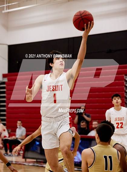 Thumbnail 2 in Elk Grove @ Jesuit photogallery.