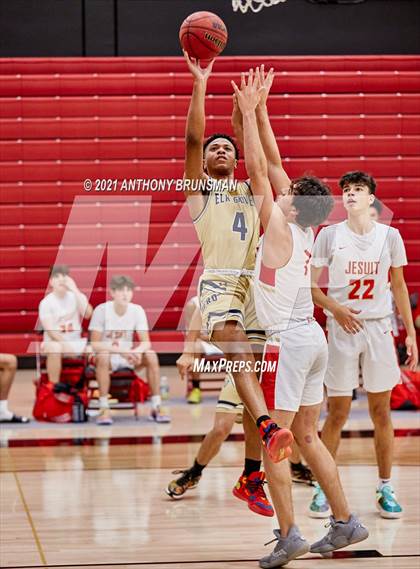 Thumbnail 2 in Elk Grove @ Jesuit photogallery.