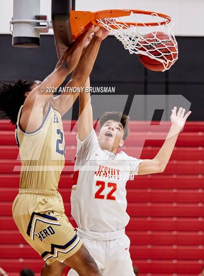Thumbnail 2 in Elk Grove @ Jesuit photogallery.