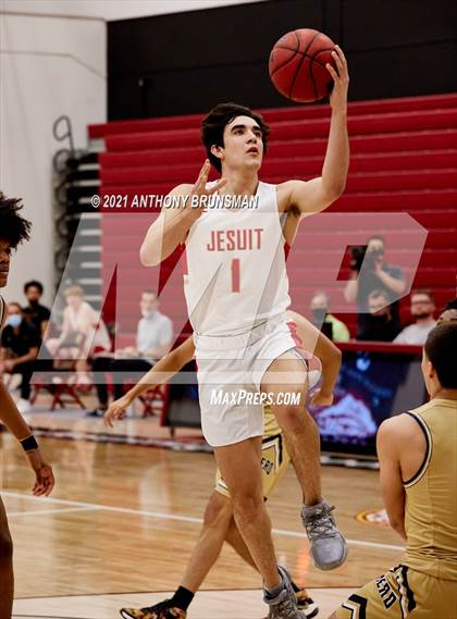 Thumbnail 1 in Elk Grove @ Jesuit photogallery.