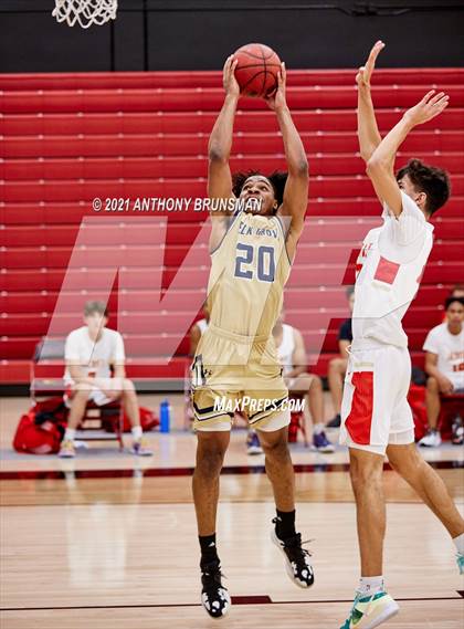 Thumbnail 3 in Elk Grove @ Jesuit photogallery.