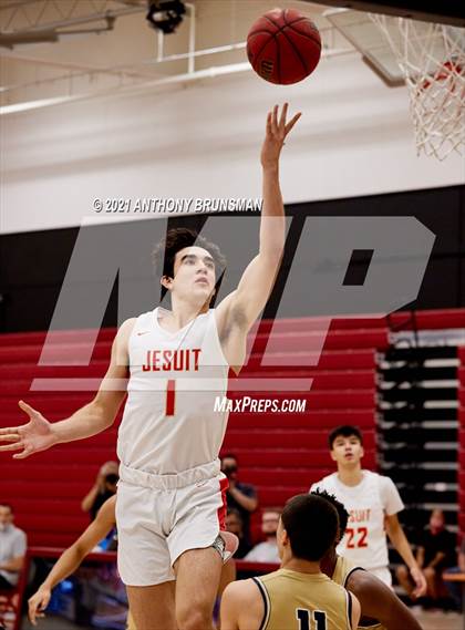 Thumbnail 3 in Elk Grove @ Jesuit photogallery.