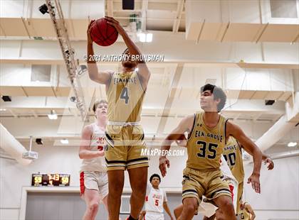 Thumbnail 1 in Elk Grove @ Jesuit photogallery.