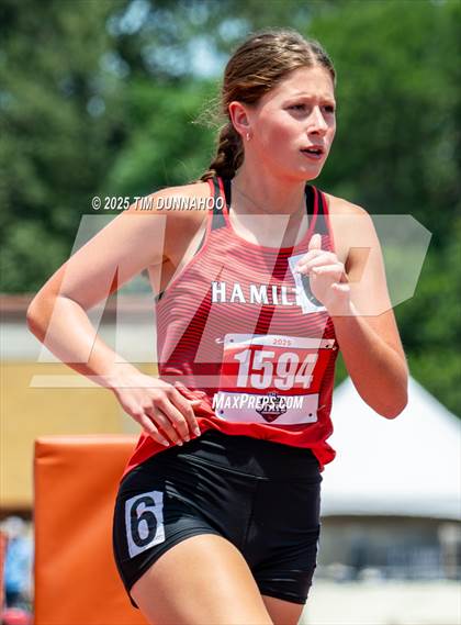 Thumbnail 1 in UIL 2A Girls Track & Field Finals photogallery.