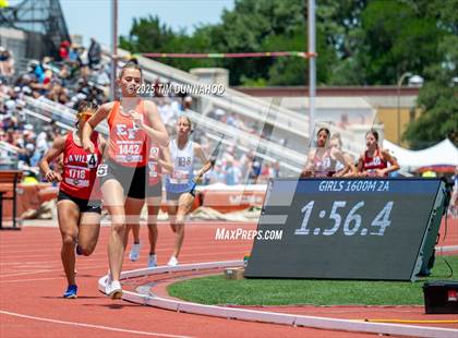 Thumbnail 2 in UIL 2A Girls Track & Field Finals photogallery.