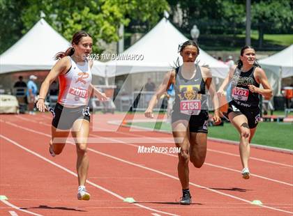 Thumbnail 1 in UIL 2A Girls Track & Field Finals photogallery.