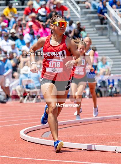 Thumbnail 1 in UIL 2A Girls Track & Field Finals photogallery.