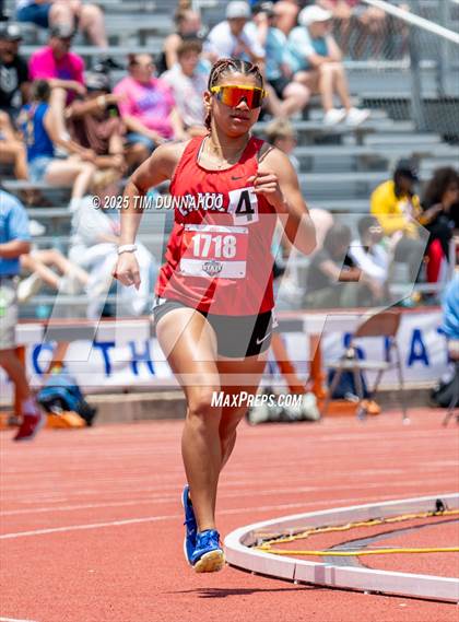 Thumbnail 3 in UIL 2A Girls Track & Field Finals photogallery.