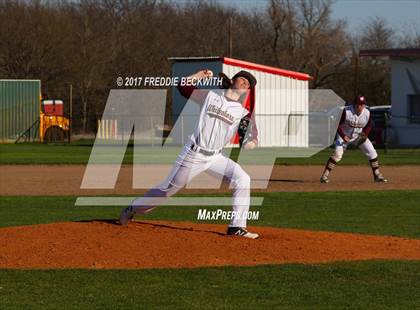 Thumbnail 2 in Whitesboro vs. Paradise photogallery.