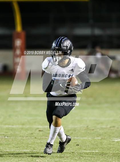 Thumbnail 1 in Edison vs. Clovis North photogallery.