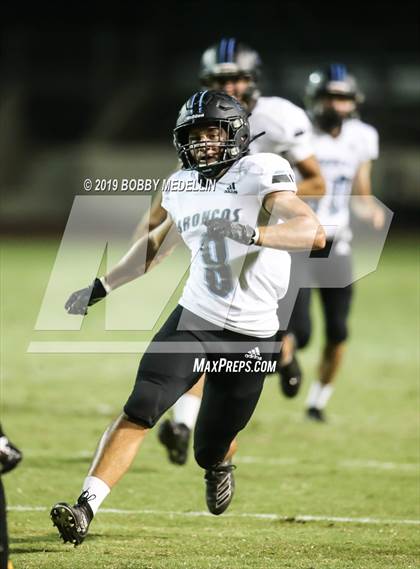 Thumbnail 1 in Edison vs. Clovis North photogallery.
