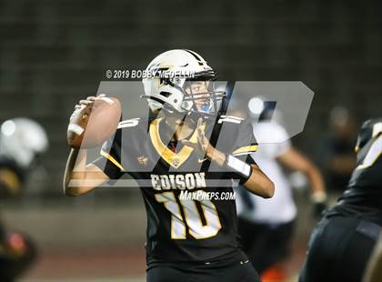 Thumbnail 3 in Edison vs. Clovis North photogallery.