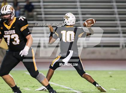 Thumbnail 2 in Edison vs. Clovis North photogallery.