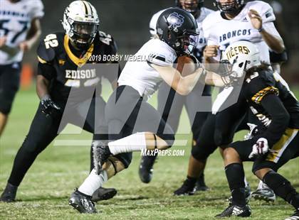 Thumbnail 1 in Edison vs. Clovis North photogallery.