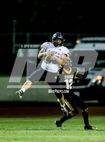 Thumbnail 1 in Edison vs. Clovis North photogallery.
