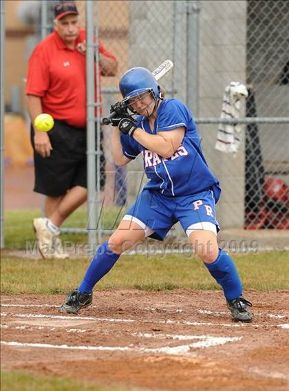 Thumbnail 1 in Pearl River vs. Floral Park (NYSPHSAA Class A Final) photogallery.