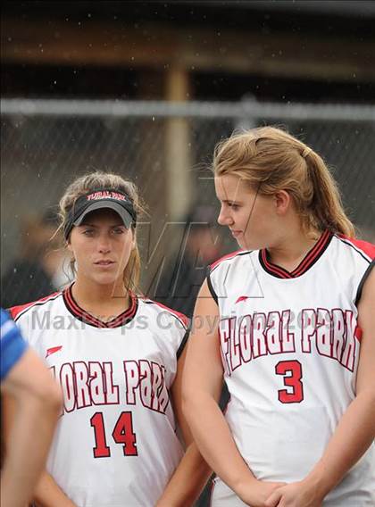 Thumbnail 1 in Pearl River vs. Floral Park (NYSPHSAA Class A Final) photogallery.