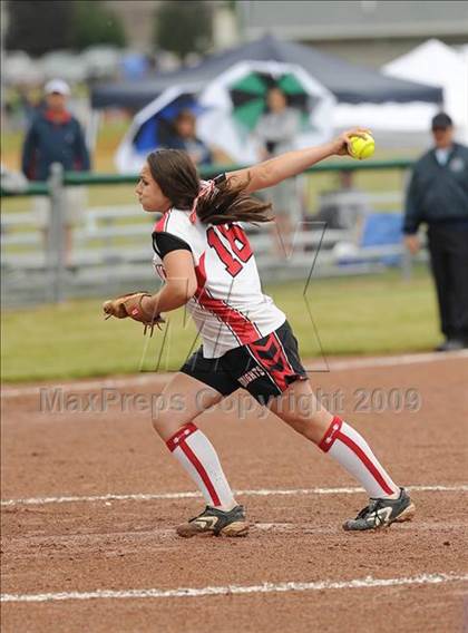 Thumbnail 3 in Pearl River vs. Floral Park (NYSPHSAA Class A Final) photogallery.