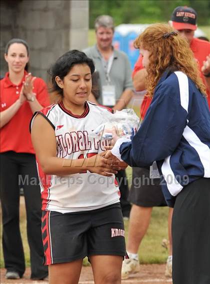 Thumbnail 2 in Pearl River vs. Floral Park (NYSPHSAA Class A Final) photogallery.